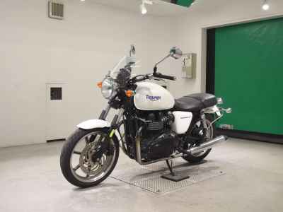 Triumph Bonneville T100 2010
