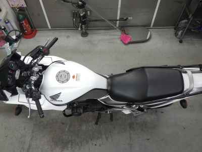 Honda CB400 Super Boldor 2011