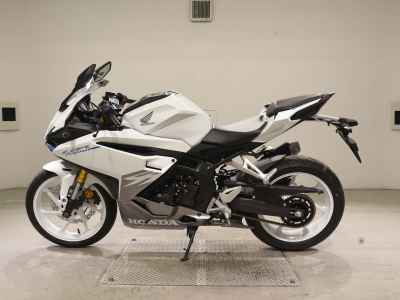 Honda CBR250RR 2023
