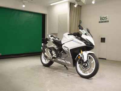 Honda CBR250RR 2023