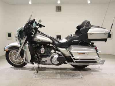 Harley-Davidson Electra Glide FLHTCUI1450 2003