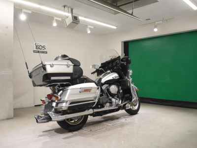Harley-Davidson Electra Glide FLHTCUI1450 2003