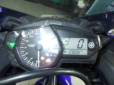 Yamaha YZF-R25 2015