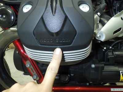 Moto Guzzi V7 Racer 2014