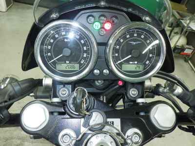 Moto Guzzi V7 Racer 2014