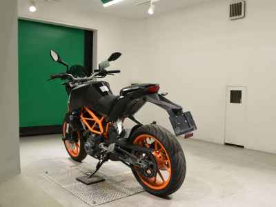 KTM 250 Duke 2016