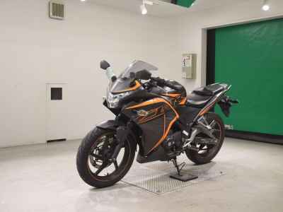 Honda CBR250R 2019