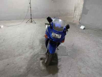 Kawasaki ZZR400 2004