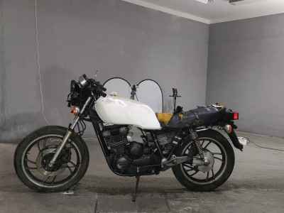 Yamaha XJ750E 1981