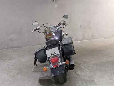 Suzuki Intruder 400 Classic 2001