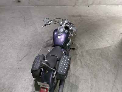 Suzuki Intruder 400 Classic 2001