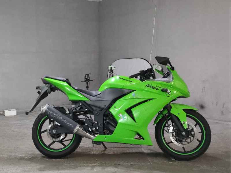 Kawasaki Ninja 250R 2012