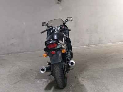 Kawasaki GPZ1100 1996