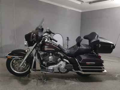 Harley-Davidson Electra Glide FLHTCUI1450 2006