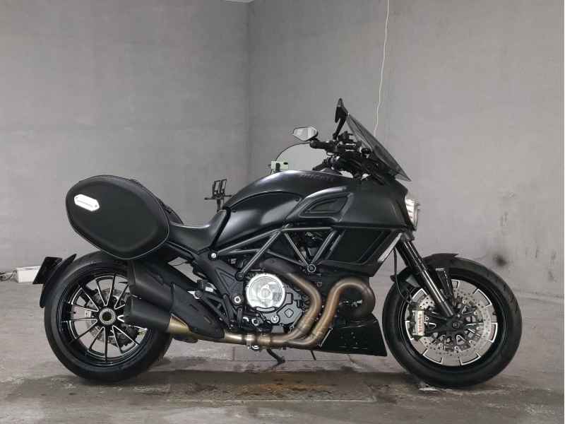 Ducati Diavel 2016