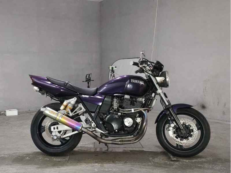 Yamaha XJR400 2002