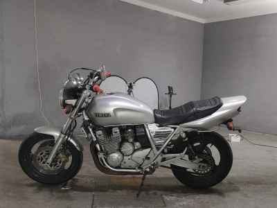 Yamaha XJR400 1998