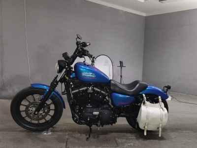 Harley-Davidson Sportster Iron XL883N 2010