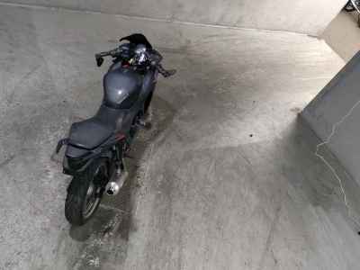 Honda CBR250R 2011