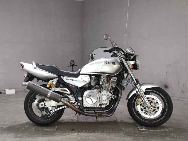 Yamaha XJR1300 1998