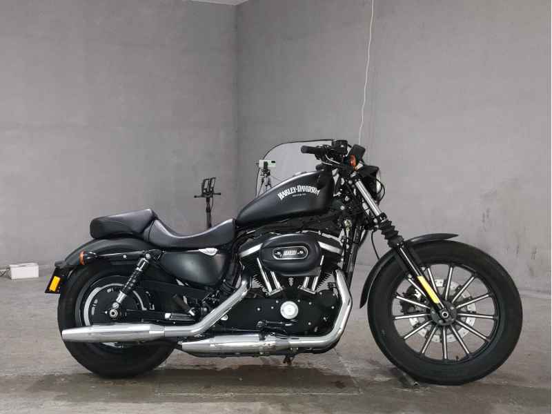 Harley-Davidson Sportster Iron XL883N 2013