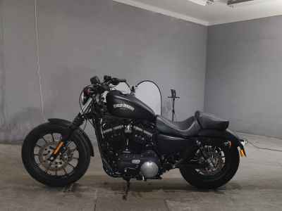 Harley-Davidson Sportster Iron XL883N 2013