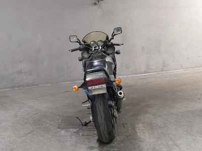 Kawasaki GPZ900R 1992