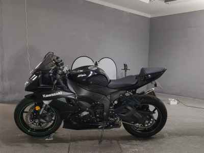 Kawasaki ZX-6R 2010