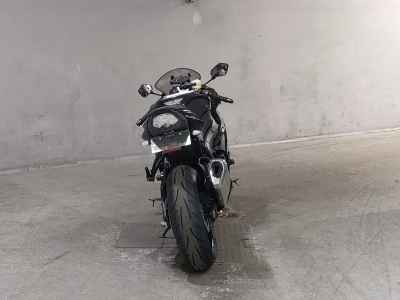 Kawasaki ZX-6R 2010