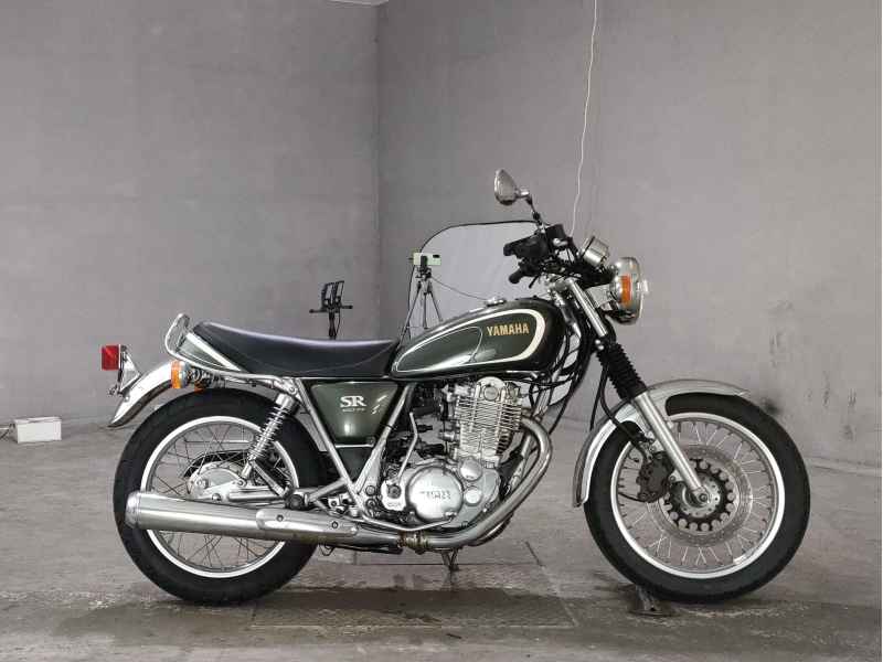 Yamaha SR400 2013