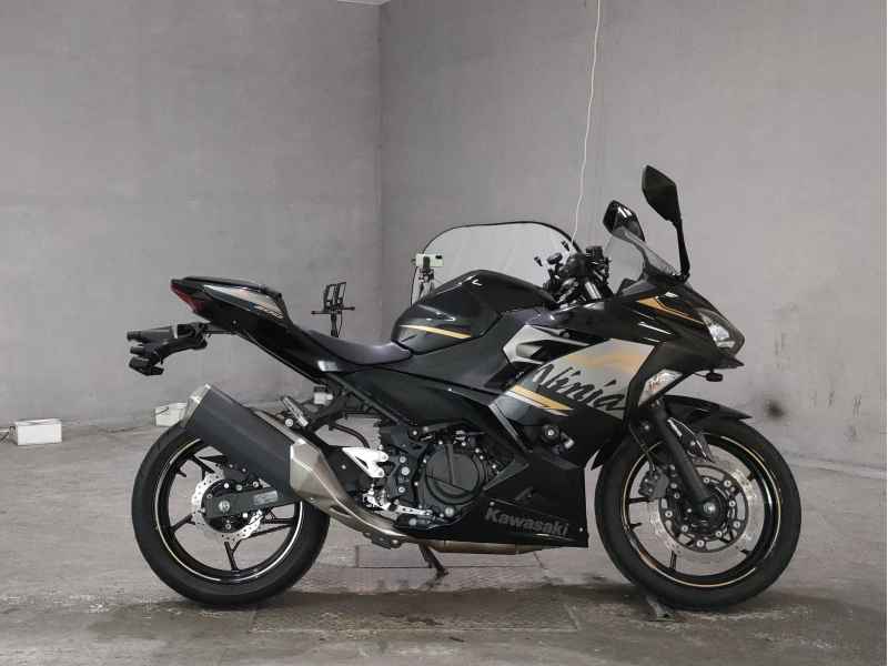 Kawasaki Ninja 400 2019