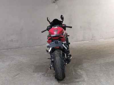 Honda CBR650R 2023