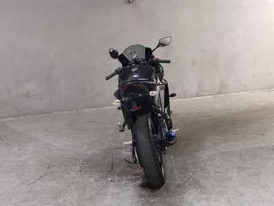 Yamaha YZF-R25 2021