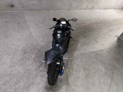 Yamaha YZF-R25 2021