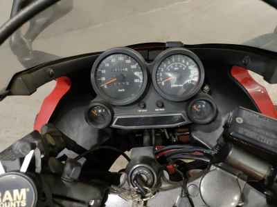 Kawasaki GPZ900R 1992