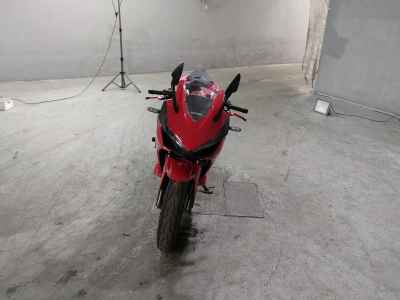 Honda CBR400R 2019
