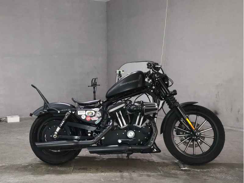 Harley-Davidson Sportster Iron XL883N 2010