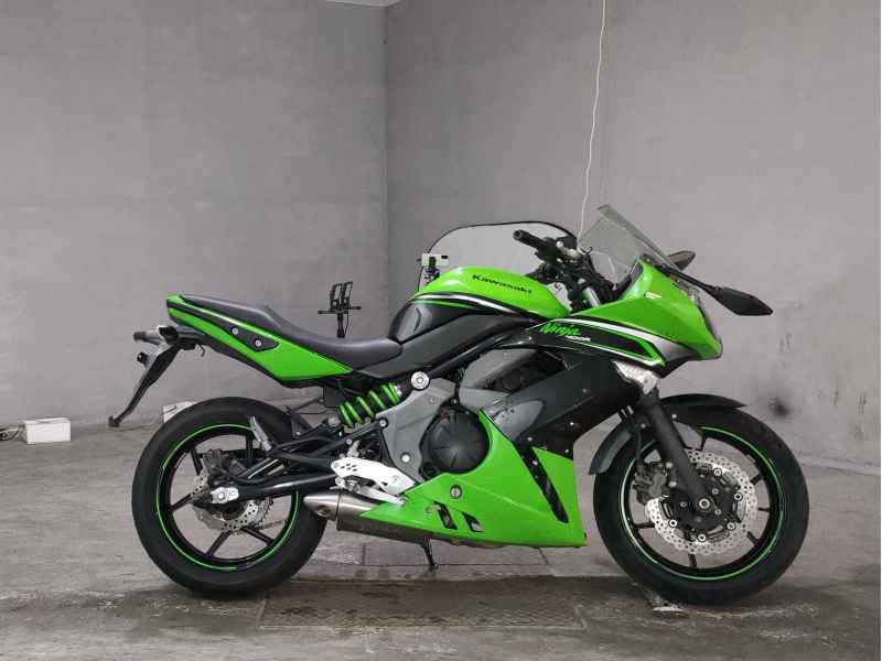 Kawasaki Ninja 400R 2012