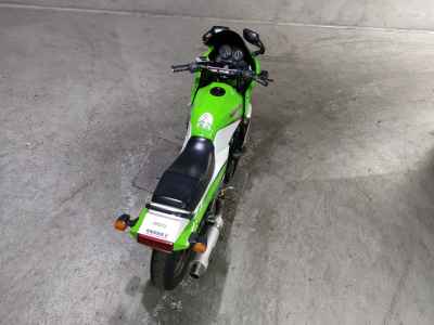Kawasaki GPZ900R 2000