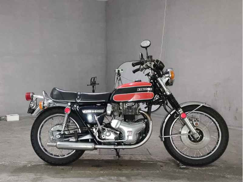 Kawasaki W3 1974