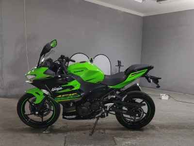 Kawasaki Ninja 400 2018