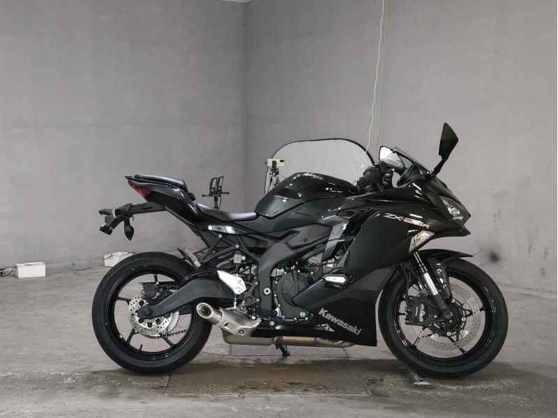 Kawasaki Ninja ZX-25R 2021