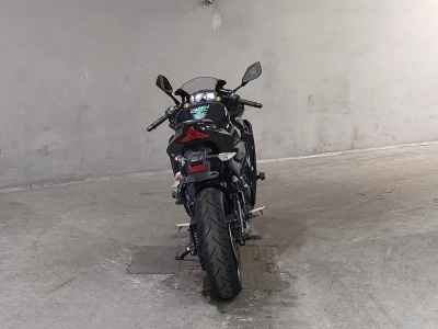 Kawasaki Ninja ZX-25R 2021