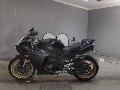 Yamaha YZF-R1 2011