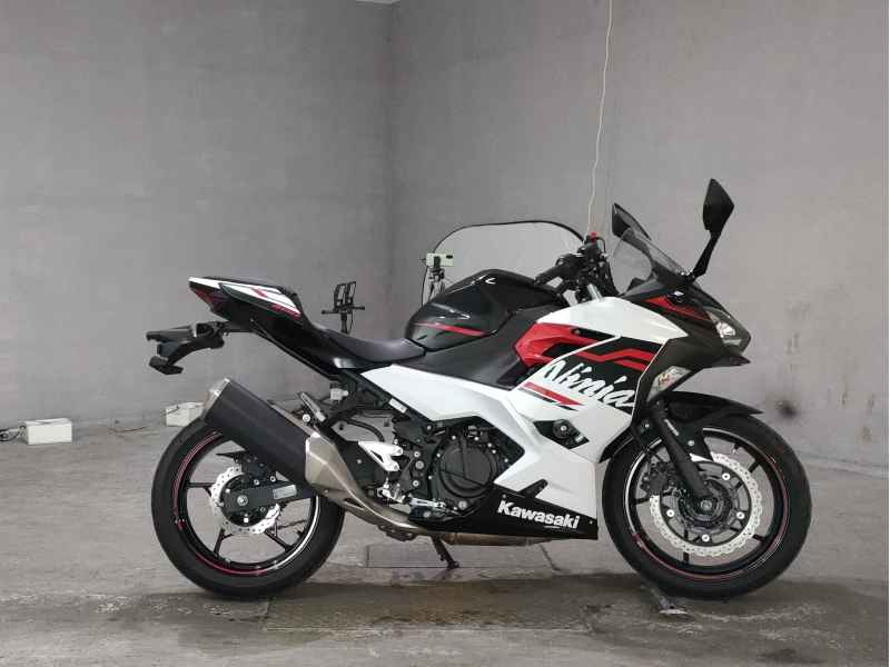 Kawasaki Ninja 400 2020