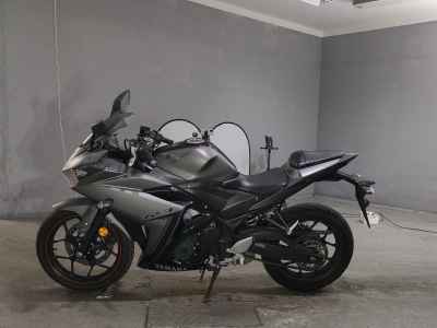 Yamaha YZF-R3 2016