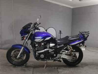 Yamaha XJR1300 2000
