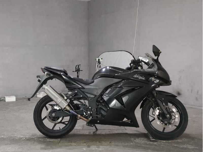 Kawasaki Ninja 250R 2012