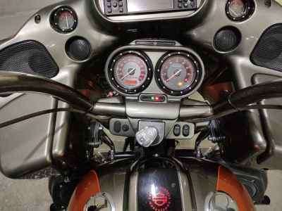 Harley-Davidson Road Glide FLTRXSE1800 2013