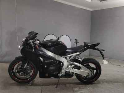 Honda CBR1000RR 2011